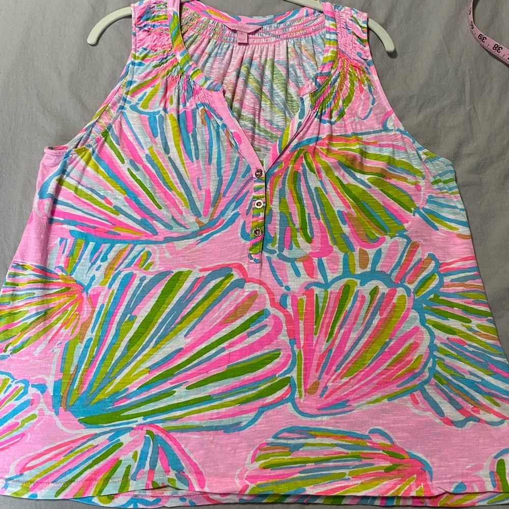 Lilly Pulitzer Essie top XL